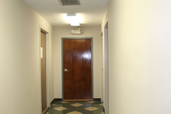High Traffic Retail or Medical Space | Lakeland Drive: 4290 Lakeland Dr, Flowood, MS 39232